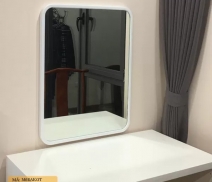 Gương chữ nhật khung gỗ cao cấp  M68AGT